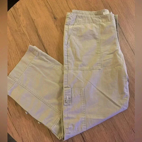 Women’s Royal Robbins Khaki Tan Cargo Cotton Pants Size 12 - Picture 1 of 6